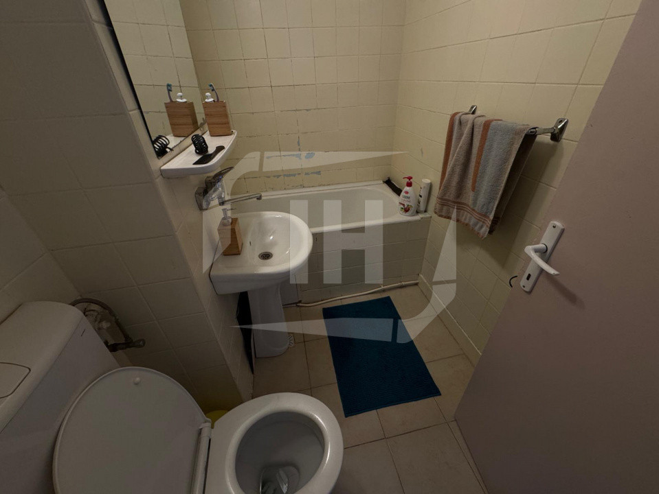 Apartament 2 camere, cu parcare, in zona Manastur
