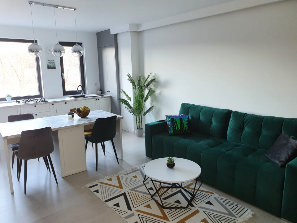 Apartament 2 camere, parcare subterana, zona Vivo