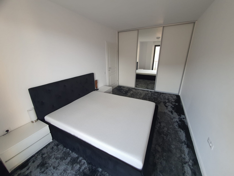 Apartament 2 camere, parcare subterana, zona Vivo