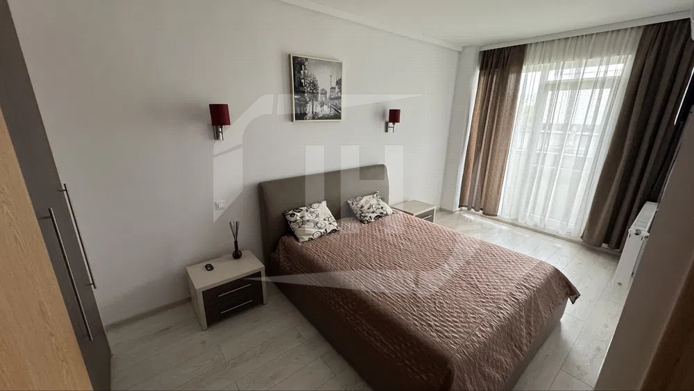 Apartament cu 2 camere, parcare, zona Centrala
