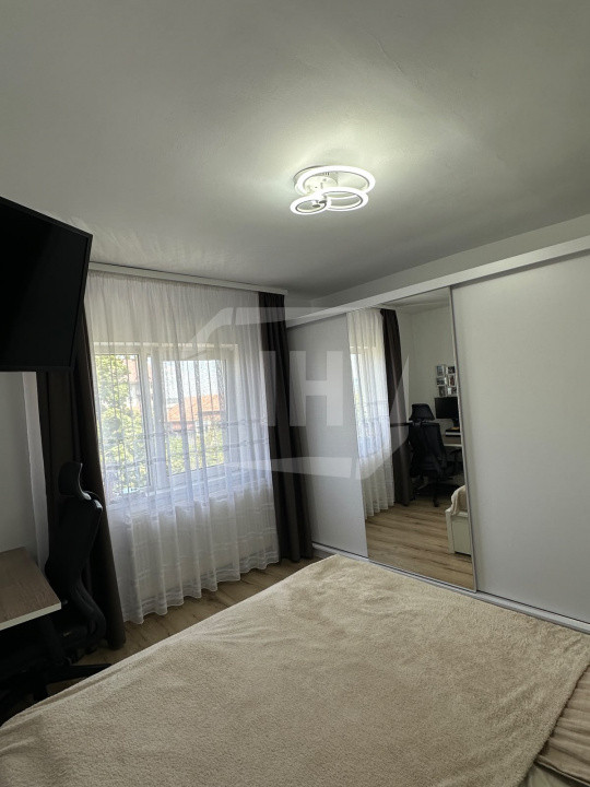 Apartament 2 camere, intermediar, 2 boxe, Zorilor