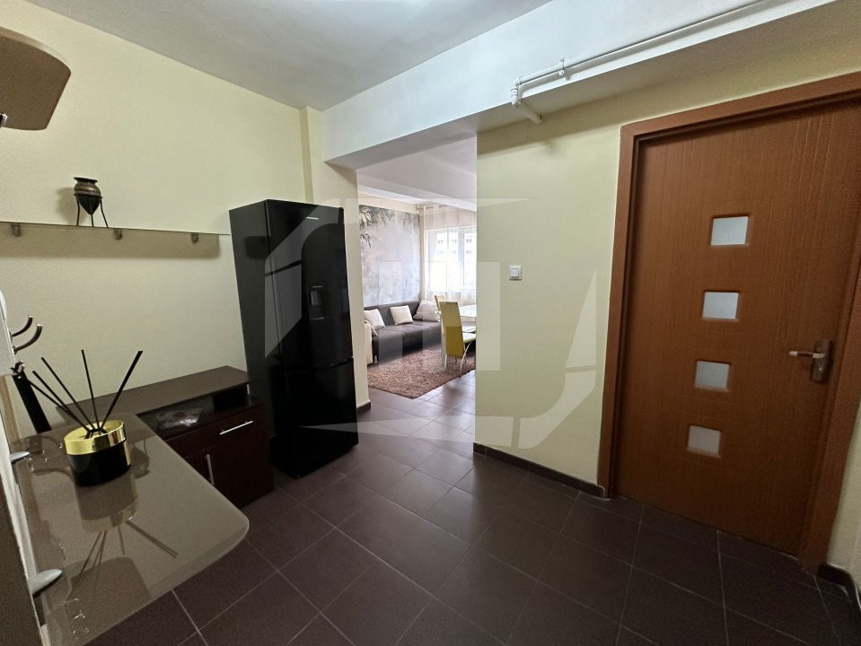 Apartament 3 camere, parcare, zona strazii Gheorghe Lazar