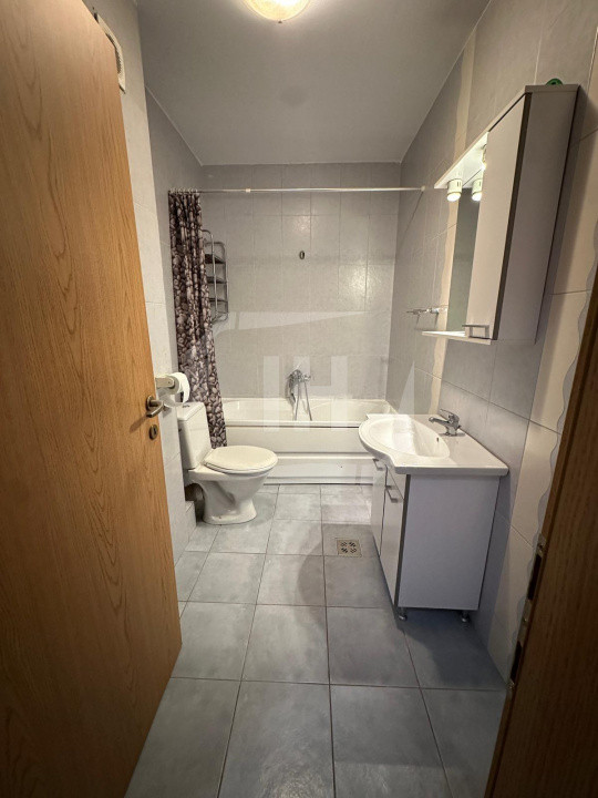 Apartament 3 camere, parcare, zona strazii Horea