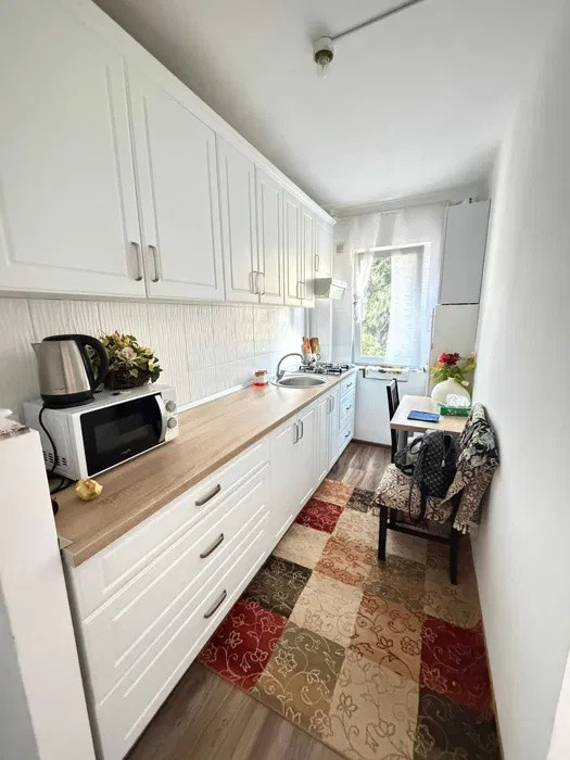 Apartament 3 camere la cheie, cartier Manastur