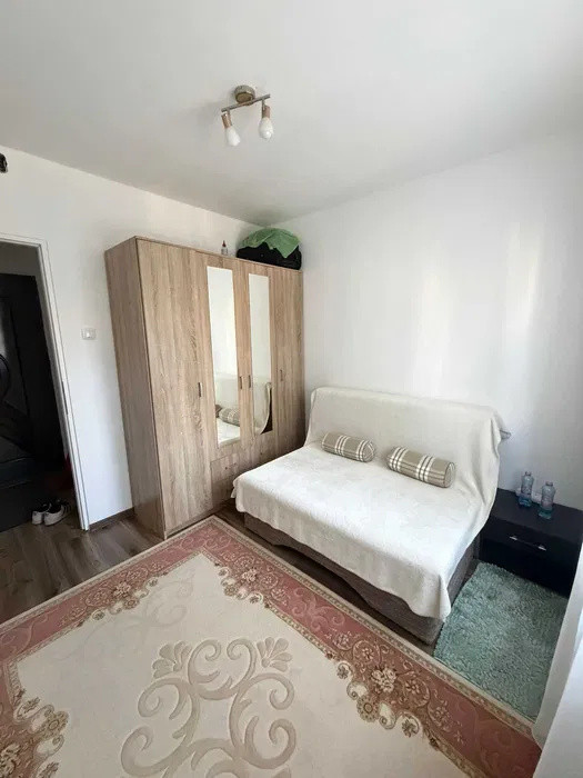 Apartament 3 camere la cheie, cartier Manastur