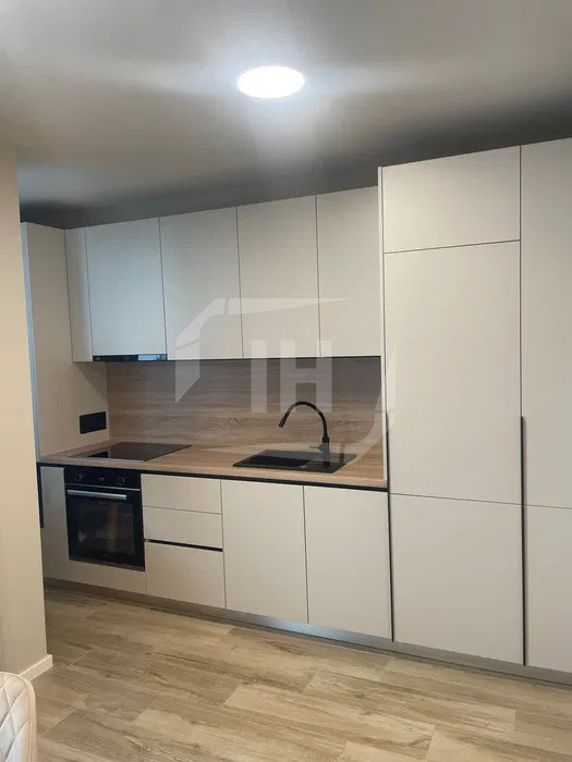 Apartament 2 camere I cu parcare I zona Vivo I Columna 