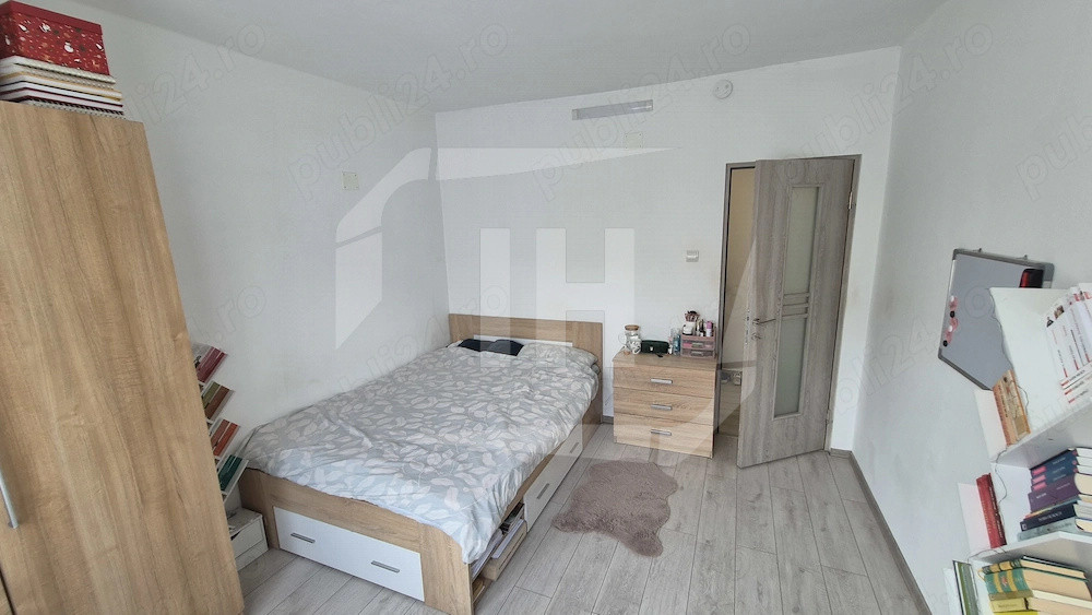 Apartament 3 camere, zona Centrala