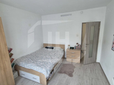 Apartament 3 camere, zona Centrala