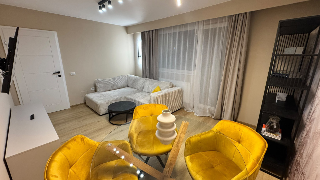 Apartament 3 camere ultrafinisat, zona Bld Primaverii