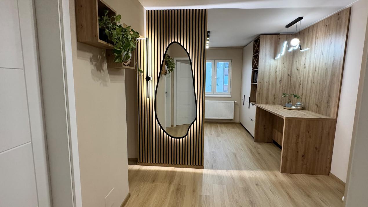 Apartament 3 camere ultrafinisat, zona Bld Primaverii