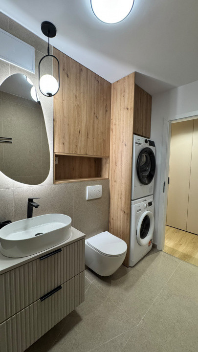 Apartament 3 camere ultrafinisat, zona Bld Primaverii