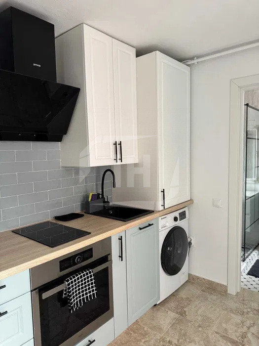 Apartament 2 camere, cu parcarein zona Marasti