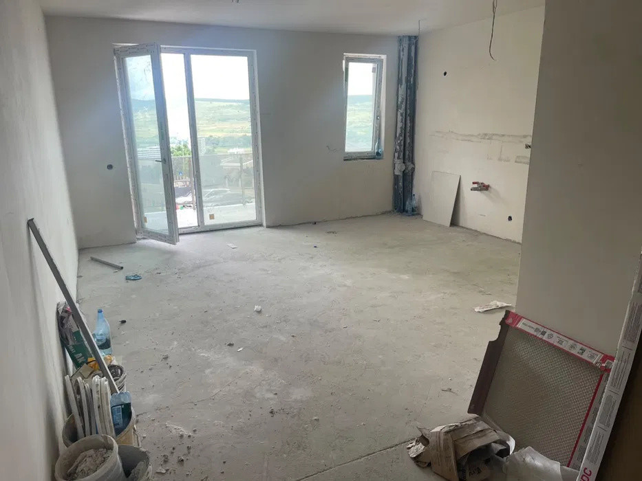 Apartament 3 camere cu terasa si parcare subterana, zona Vivo