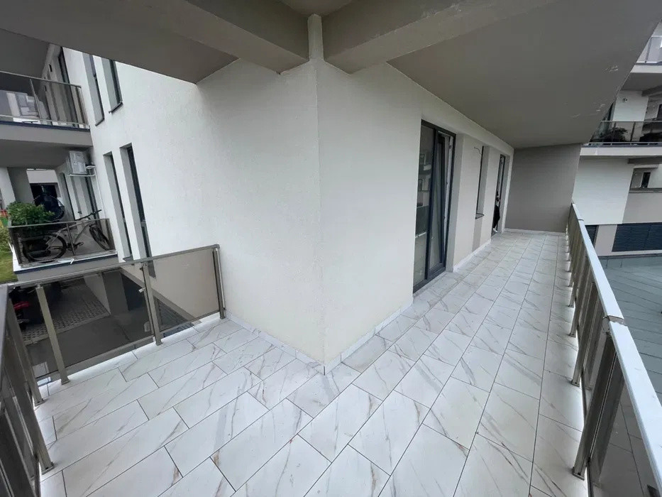Apartament 3 camere cu terasa si parcare subterana, zona Vivo