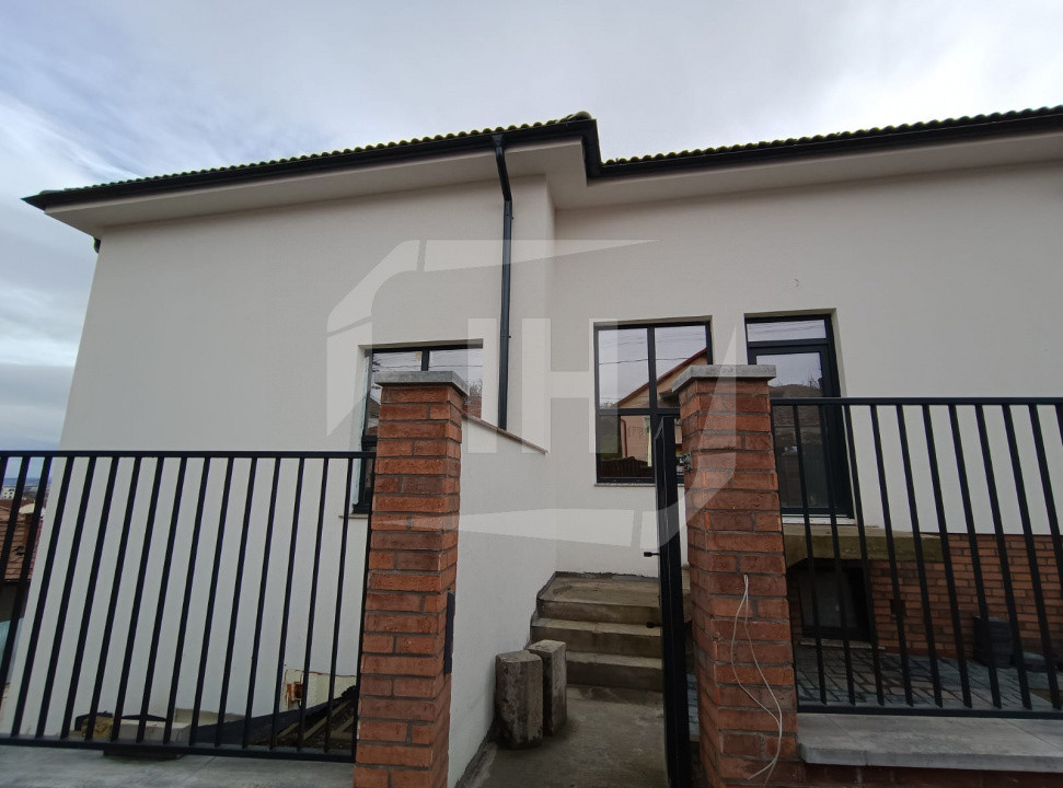 Casa cu 4 camere, terasa mare, constructie noua, CF, zona Dambul Rotund