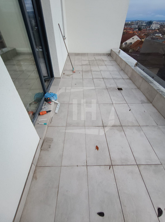 Casa cu 4 camere, terasa mare, constructie noua, CF, zona Dambul Rotund