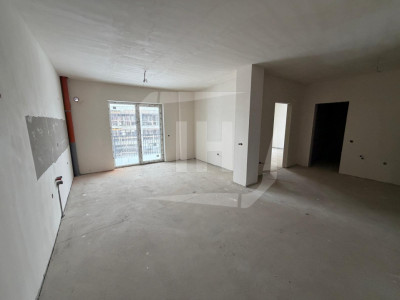 Apartament 2 camere, parcare, intermediar, constructie finalizata cu CF