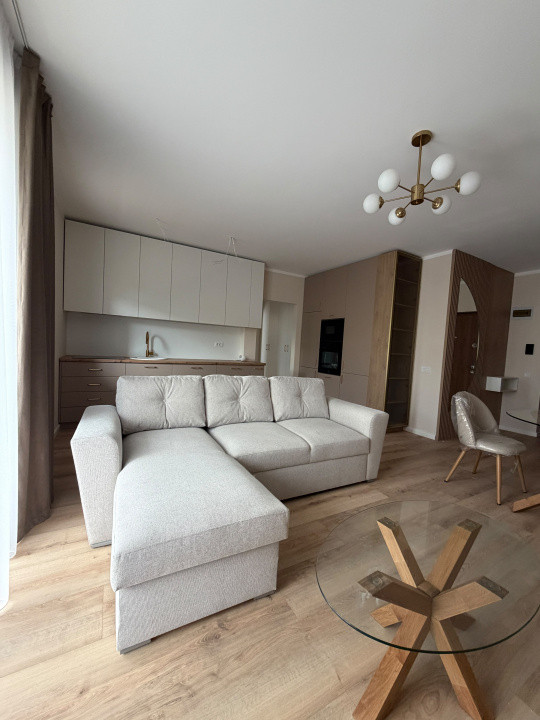 Apartament 2 camere la cheie, etaj 1, parcare subterana, zona Vivo