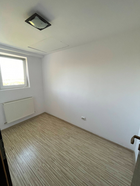 Apartament 3 camere, parcare, bloc nou, cartier Manastur