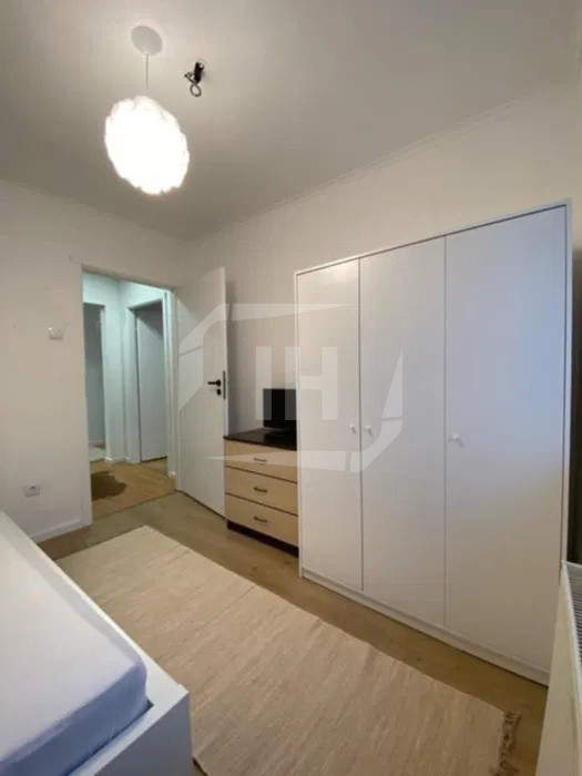 Apartament 4 camere, zona Manastur