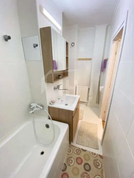 Apartament 4 camere, zona Manastur