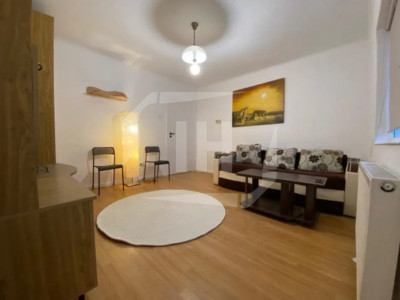 Apartament 4 camere, zona Manastur