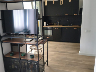 Apartament 2 camere la cheie, parcare subterana, zona Vivo