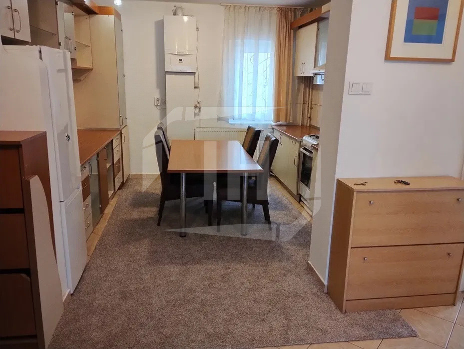 Apartament 4 camere I decomandat I Plopilor I Parcul Babes