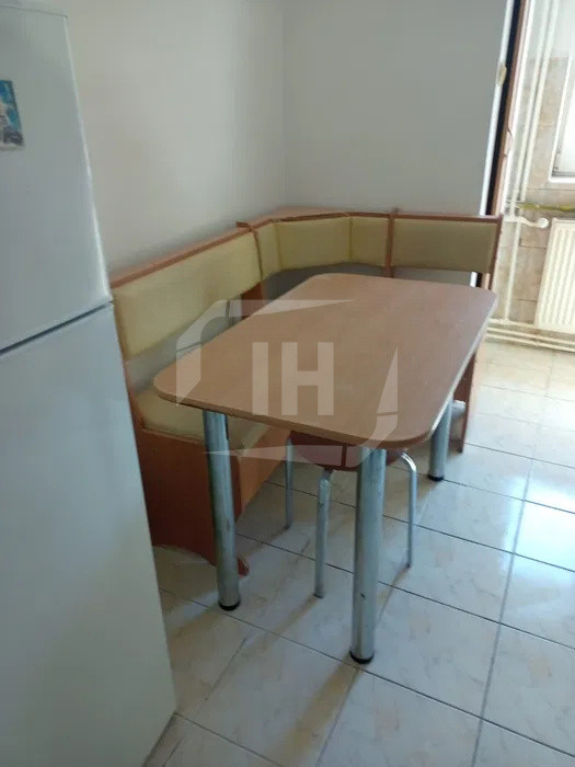Apartament 3 camere, zona Gheorgheni