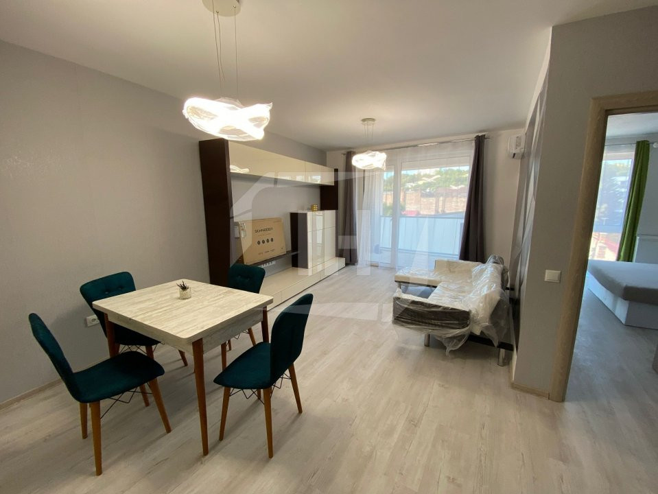 2 cam, bloc nou, intermediar, parcare, Pet Friendly, Centru