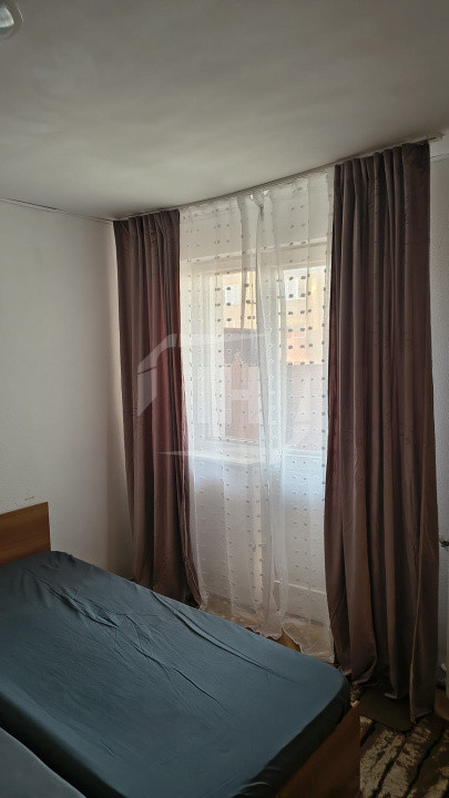 Apartament cu 3 camere, zona Manastur