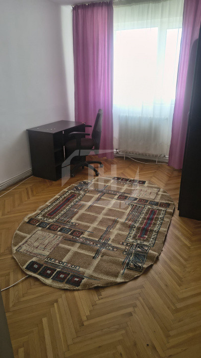 Apartament cu 3 camere, zona Manastur