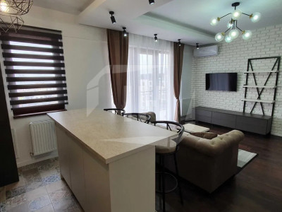 Apartament 2 camere, cu parcare, zona Zorilor