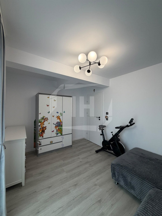 Apartament 3 camere la cheie, parcare subterana, zona restaurant Regal