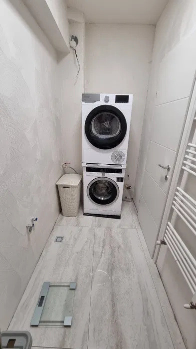 Apartament 3 camere la cheie, parcare, zona strazii Avram Iancu