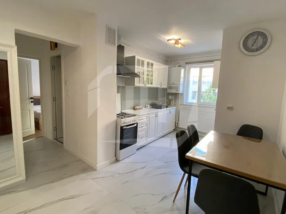 Apartament 3 camere, zona Manastur