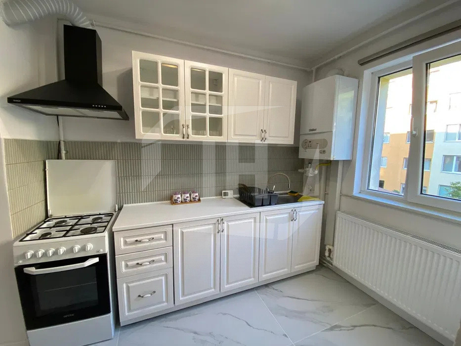 Apartament 3 camere, zona Manastur