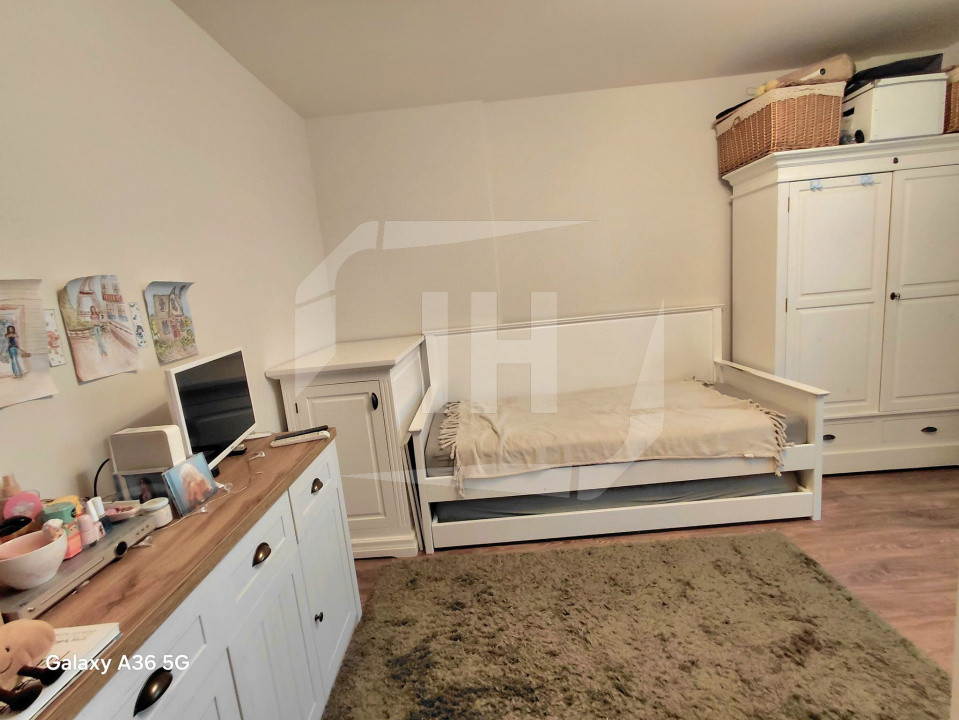 Apartament 2 camere, decomandat, terasa, Borhanci