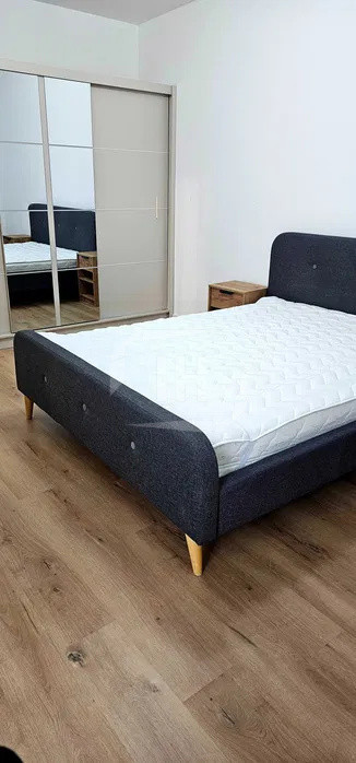 Apartament 2 camere, cu parcare, zona Marasti