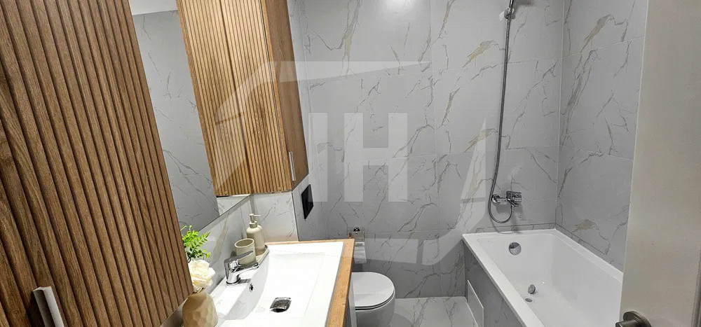 Apartament 2 camere, cu parcare, zona Marasti