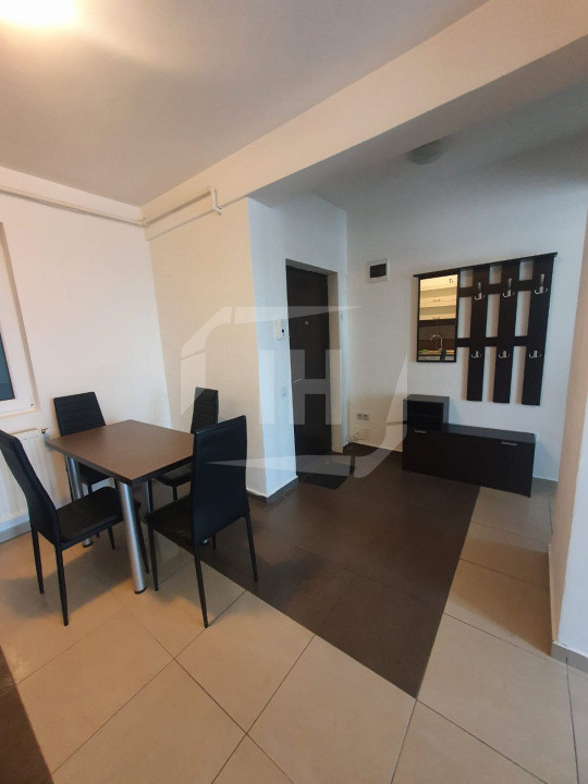 Apartament 3 camere, cu parcare, zona Iris