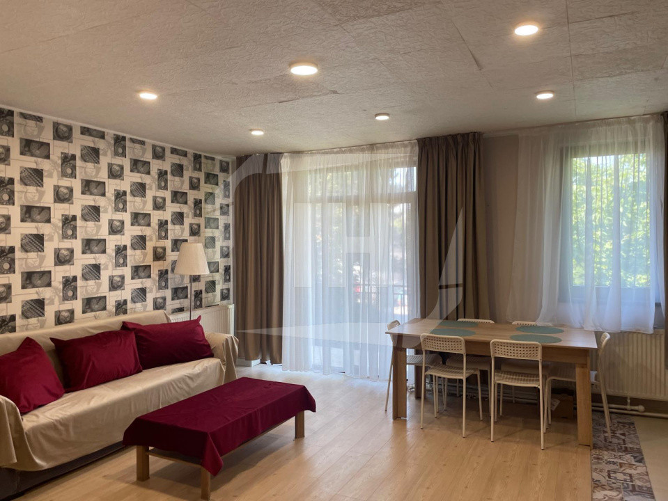 Apartament 2 camere, parcare, zona Manastur