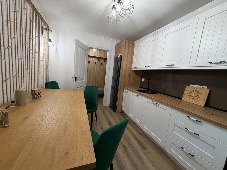 Apartament 3 camere la cheie, zona Kaufland 