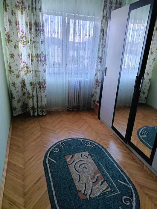 Apartament 2 camere decomandat, zona Bld Primaverii
