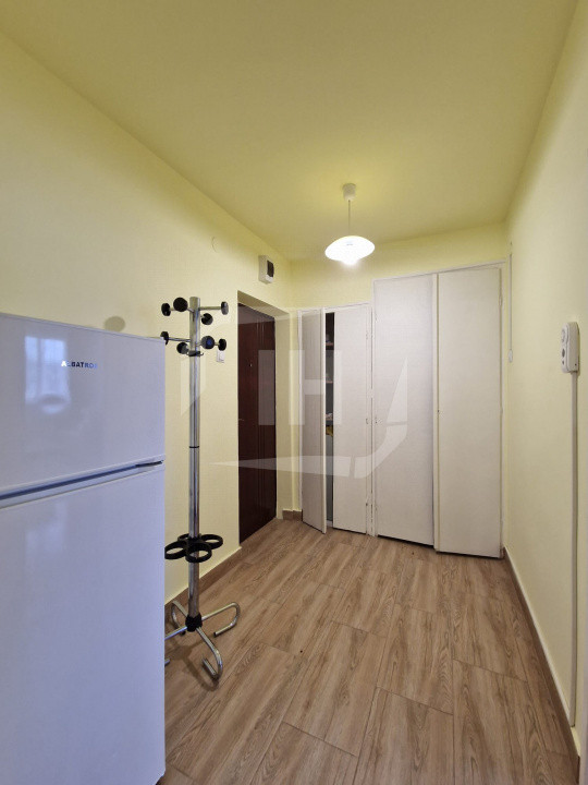Apartament 2 camere, decomandat, zona Manastur