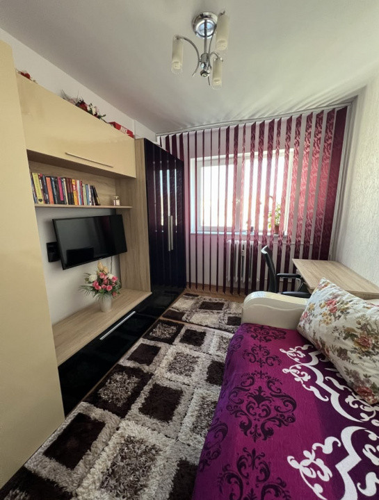 Apartament 2 camere decomandat, zona Big Center