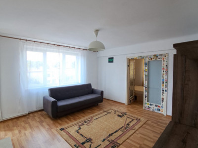 Apartament 2 camere in zona Parcului Central