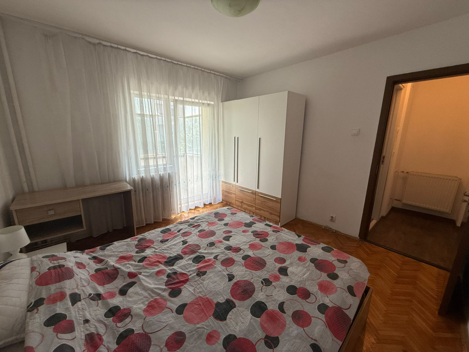 Apartament 2 camere decomandat, 2 balcoane, zona Calea Manastur
