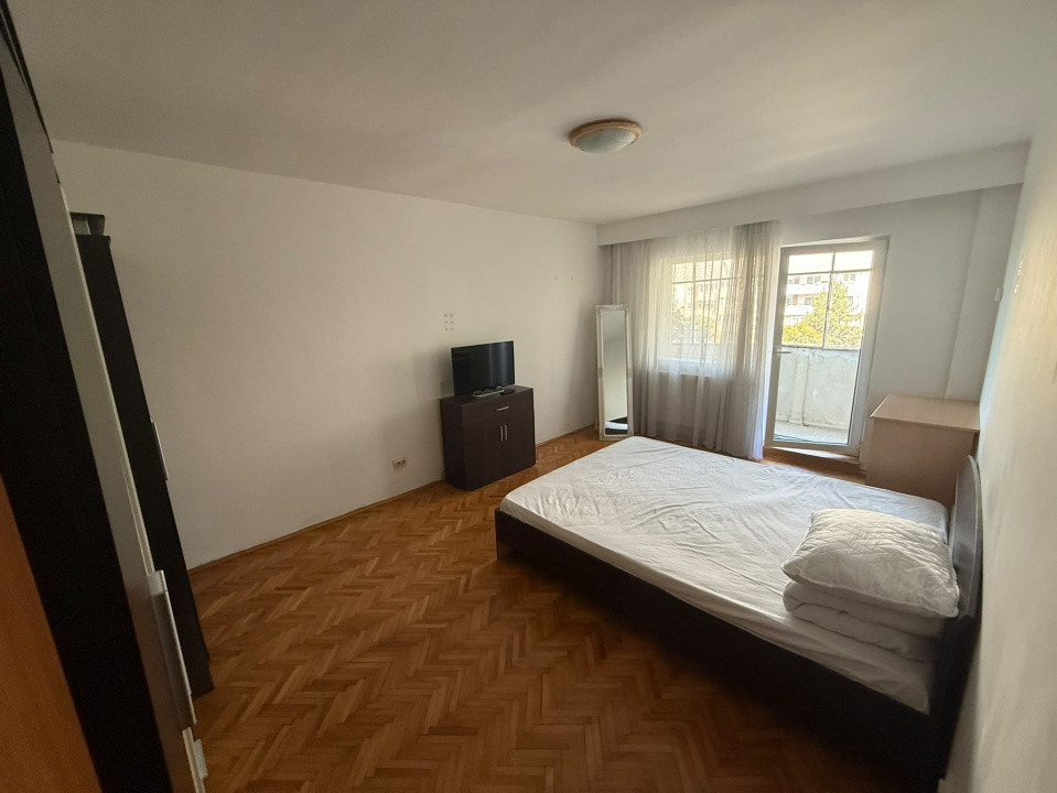 Apartament 2 camere decomandat, 2 balcoane, zona Calea Manastur