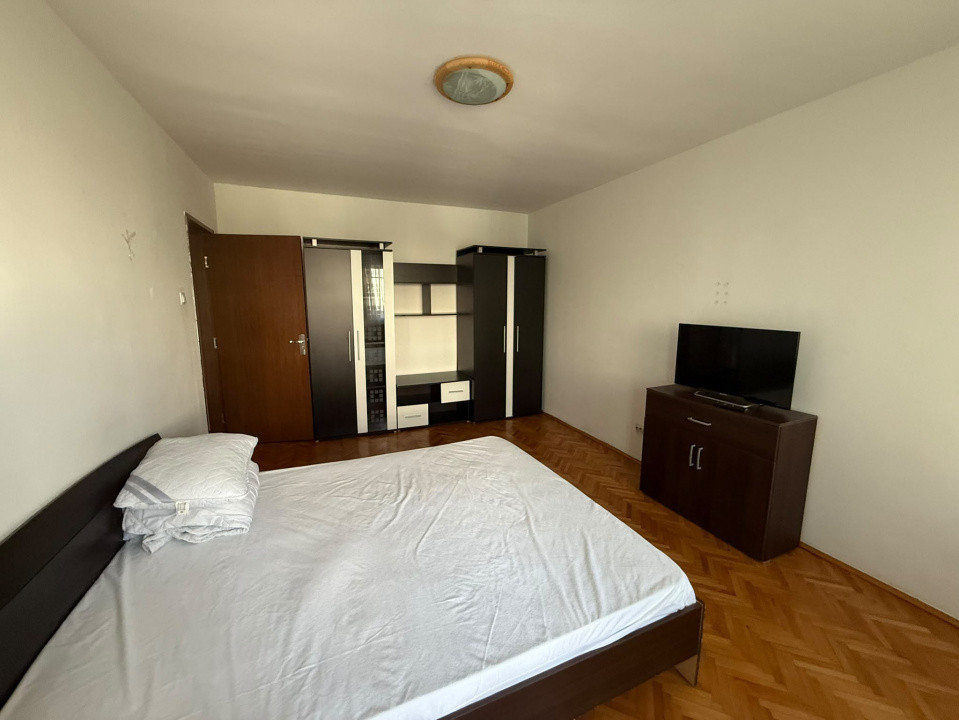 Apartament 2 camere decomandat, 2 balcoane, zona Calea Manastur